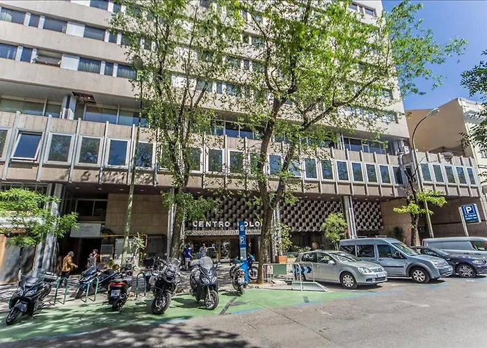 Colon Suites